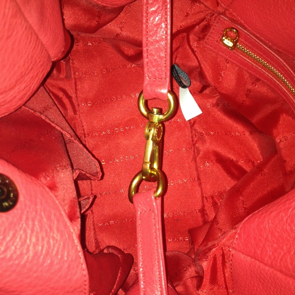 Marc Jacobs Classic Francesca Q Handbag - Picture 3 of 8
